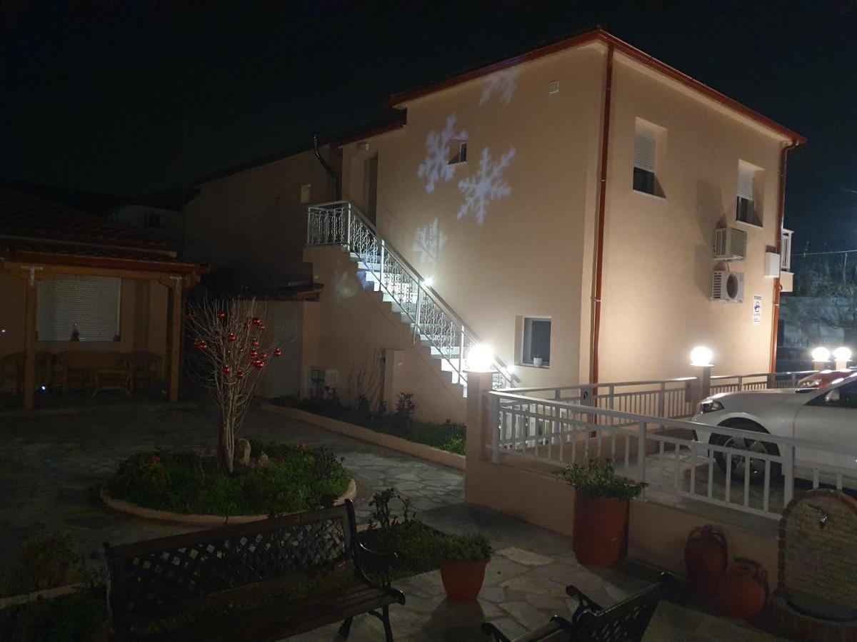 Apartmán Casa Al Mare 2 Peraía Exteriér fotografie